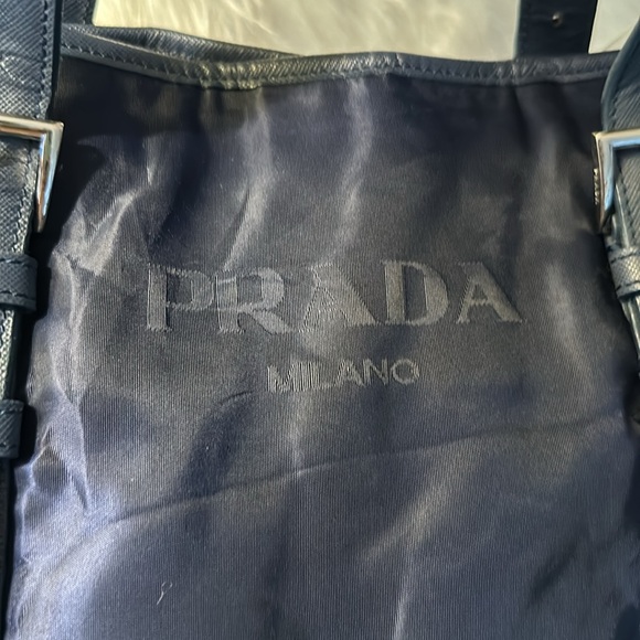 PRADA Milano nylon tote bag - Picture 7 of 16